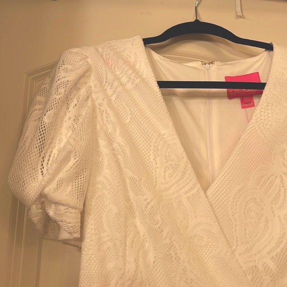 Lilly Pulitzer Jasleen Romper - Picture 4 of 4